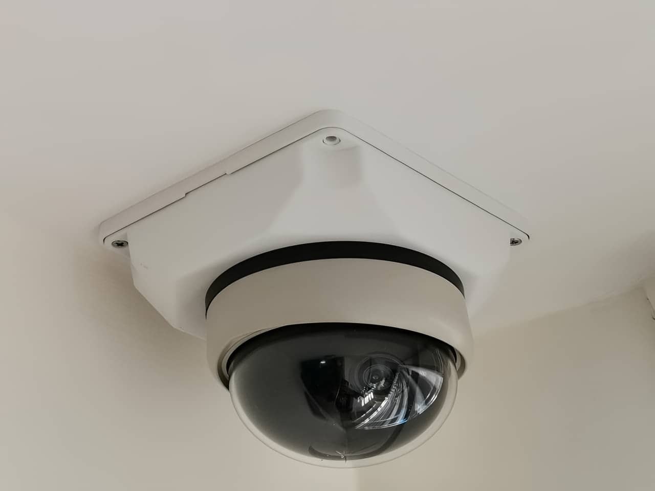 دوربین مداربسته بی سیم در درگز