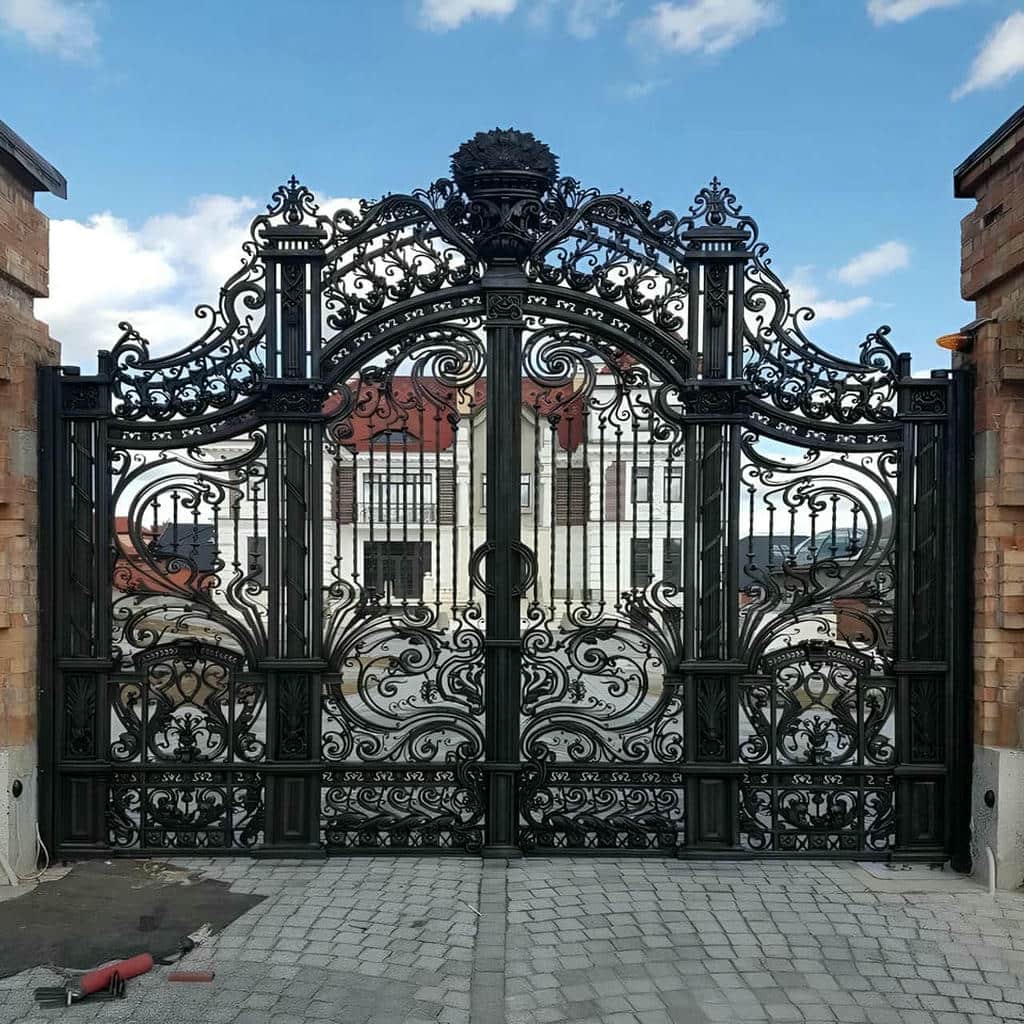 قیمت درب فلزی ورودی ویلا در مشهد