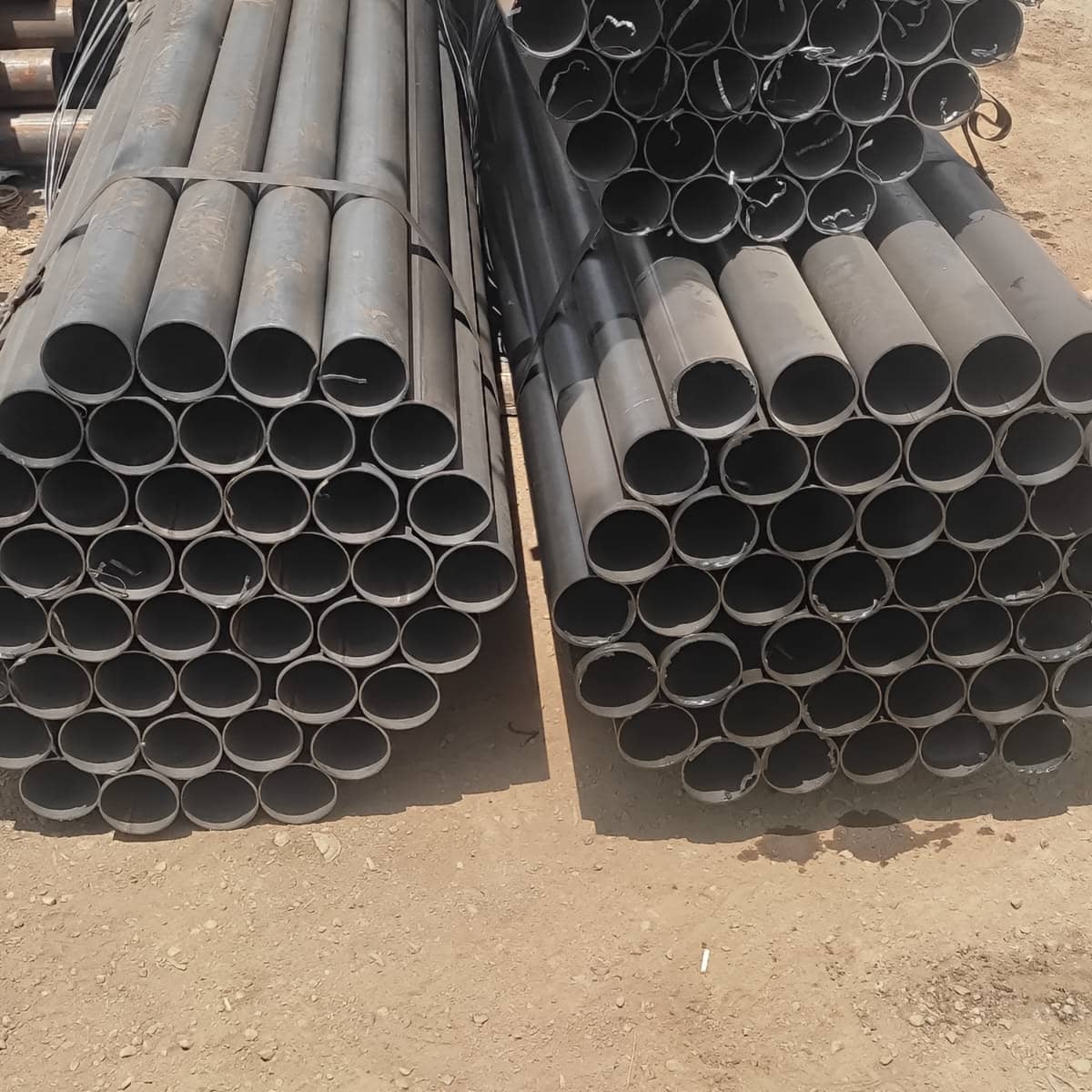 داربست مراکز مذهبی تاریخی و فرهنگی کنار گلدسته در مشهد داربست مراکز مذهبی تاریخی و فرهنگی کنار گلدسته در مشهد