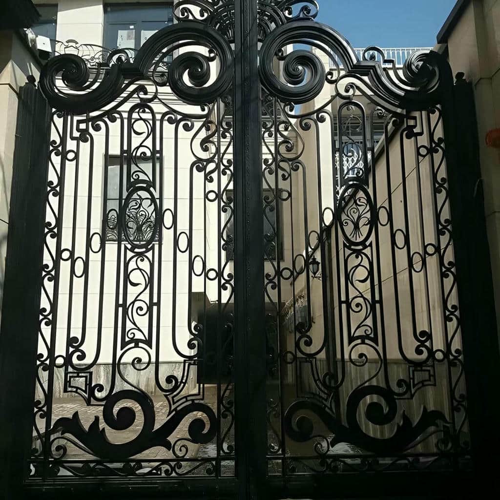 راهنمای انتخاب درب حیاط شاسی سنگین برای ورودی در مشهد راهنمای انتخاب درب حیاط شاسی سنگین برای ورودی در مشهد