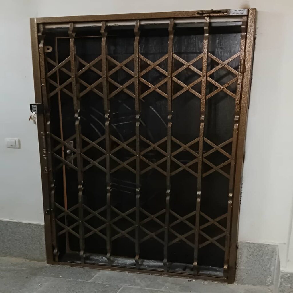 8 نمونه حفاظ درب ضد سرقت فلزی در مشهد