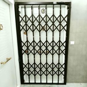 7 طرح درب آکاردئونی شیک قفل دار در مشهد