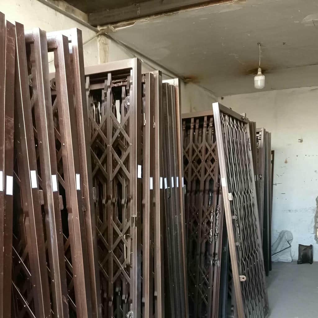 خرید حفاظ آکاردئونی لوزی تسمه پهن برای ورودی واحد در مشهد