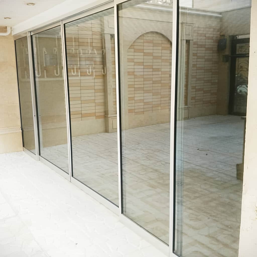 خرید درب اتوماتیک شیشه ای بانک کنترل ورود برای شعبه در مشهد