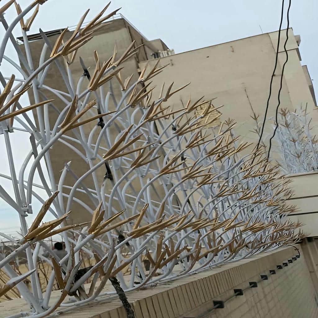 خرید حفاظ روی دیوار حیاط مسکونی متناسب با خانه در مشهد