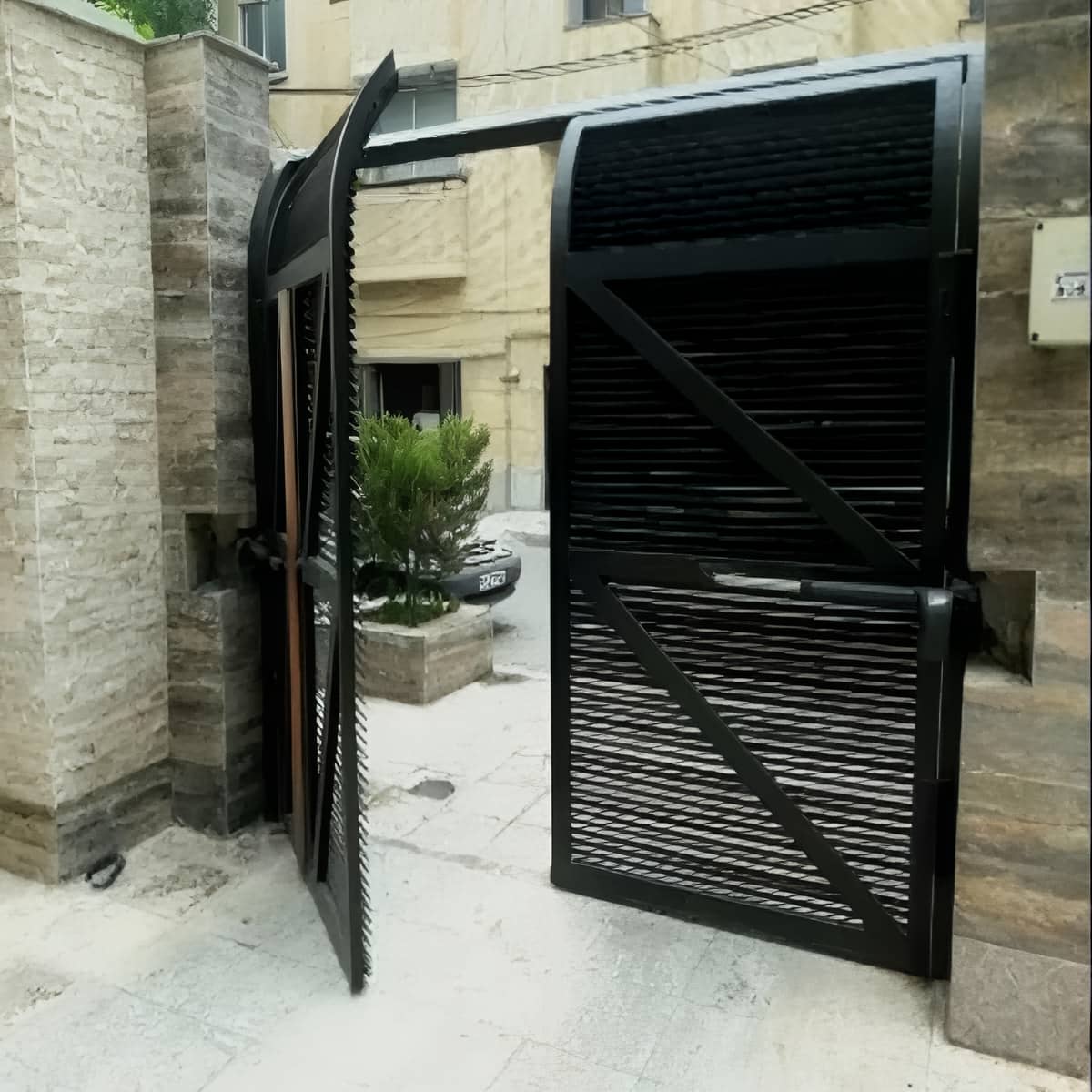 جک پارکینگی ریلی مشهد