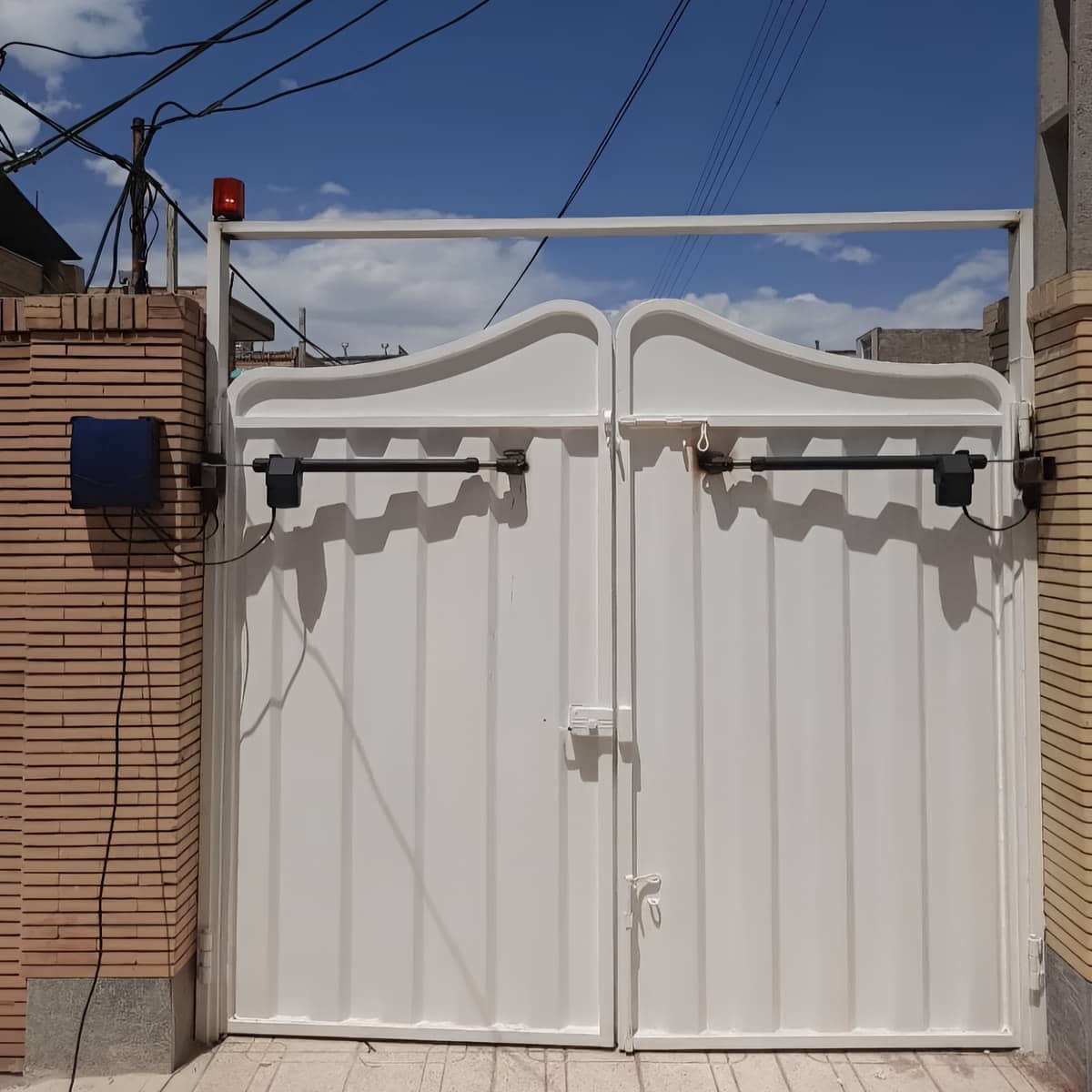 جک پارکینگی مشهد