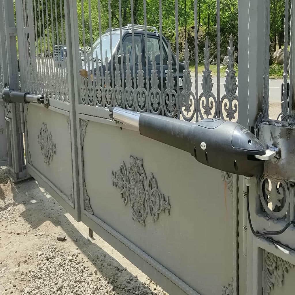 خدمات نصب جک درب حیاط سنگین در مشهد