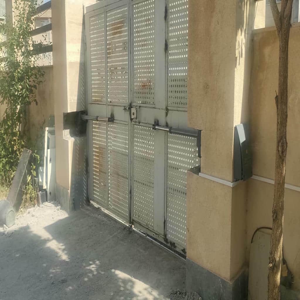 جک درب پارکینگ بی صدا با حرکت نرم در مشهد