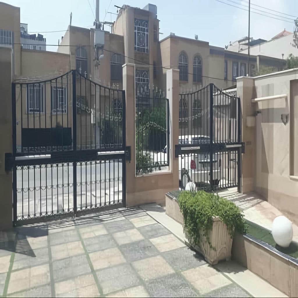 11 مدل جک بازویی درب پارکینگ دو لنگه در مشهد