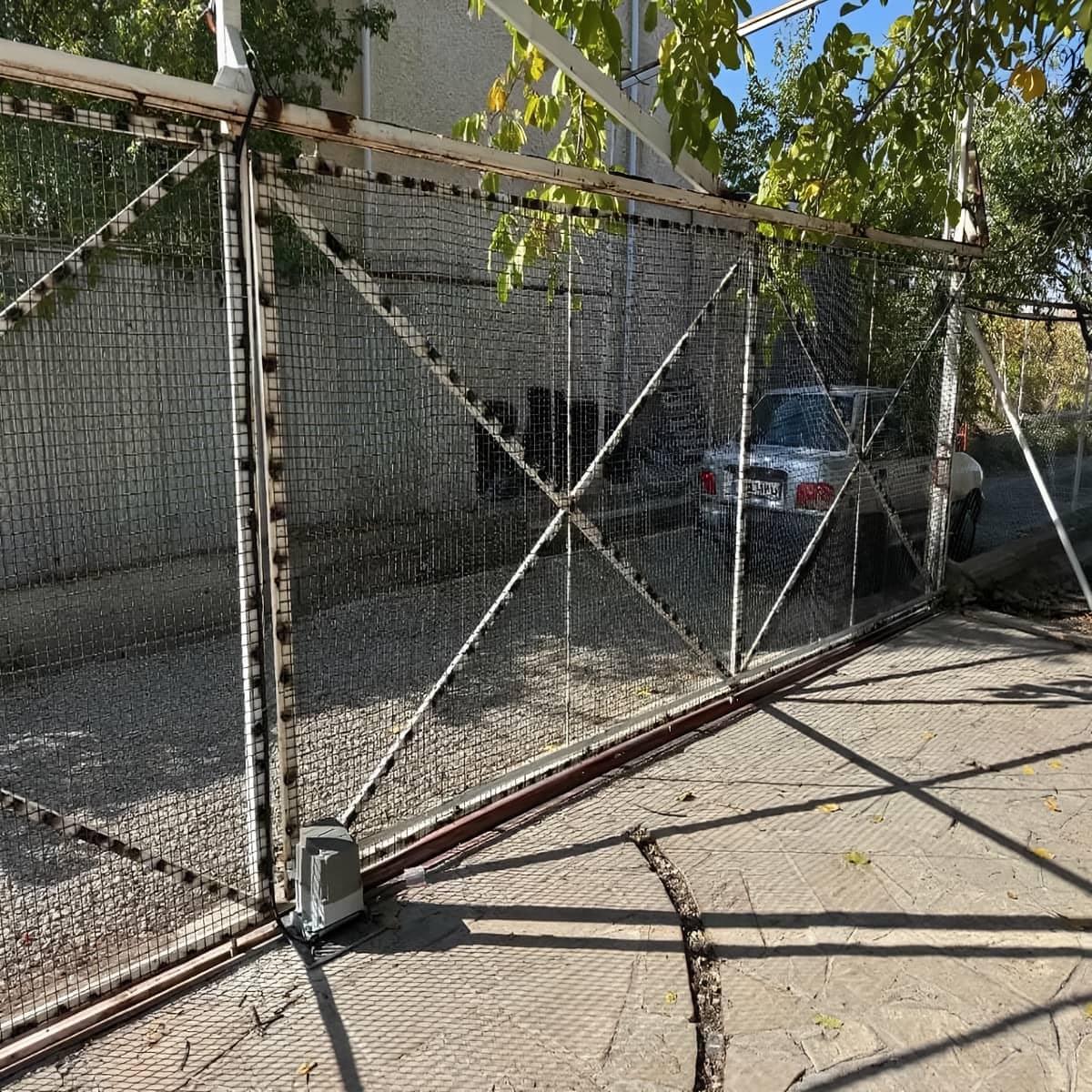 جک پارکینگی ریلی مشهد