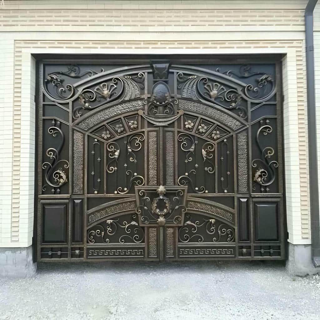 سفارش درب فلزی CNC حیاط با نقش گیاهی در مشهد
