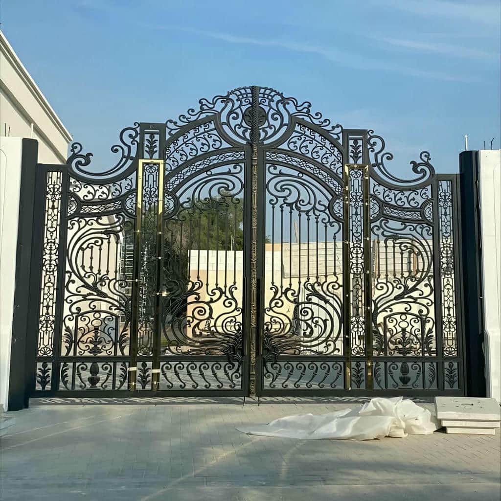 خدمات نصب درب ویلایی باغچه دار ورودی در مشهد