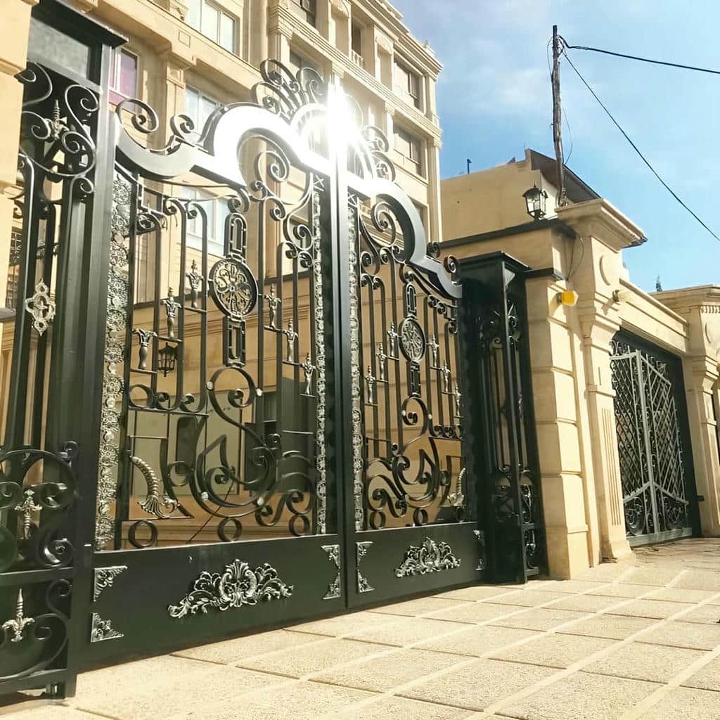 خرید درب ویلایی قاب دار محوطه مدل مینیمال در مشهد
