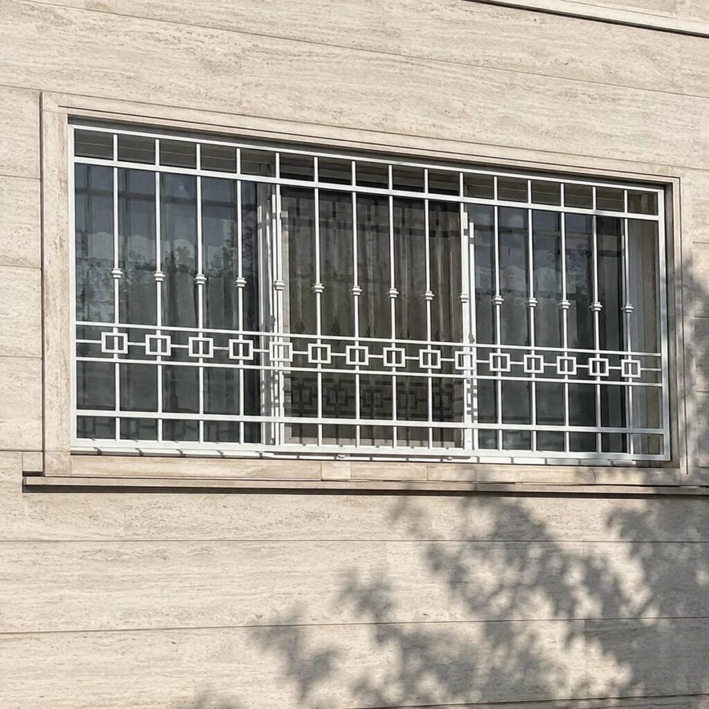 مدل ساده حفاظ پنجره سفید طلایی نمای سنگ برای انتخاب در مشهد مدل ساده حفاظ پنجره سفید طلایی نمای سنگ برای انتخاب در مشهد