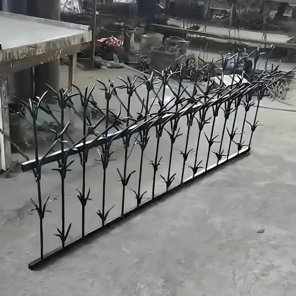 حفاظ فلزی کم عرض با فرم سرنیزه ای