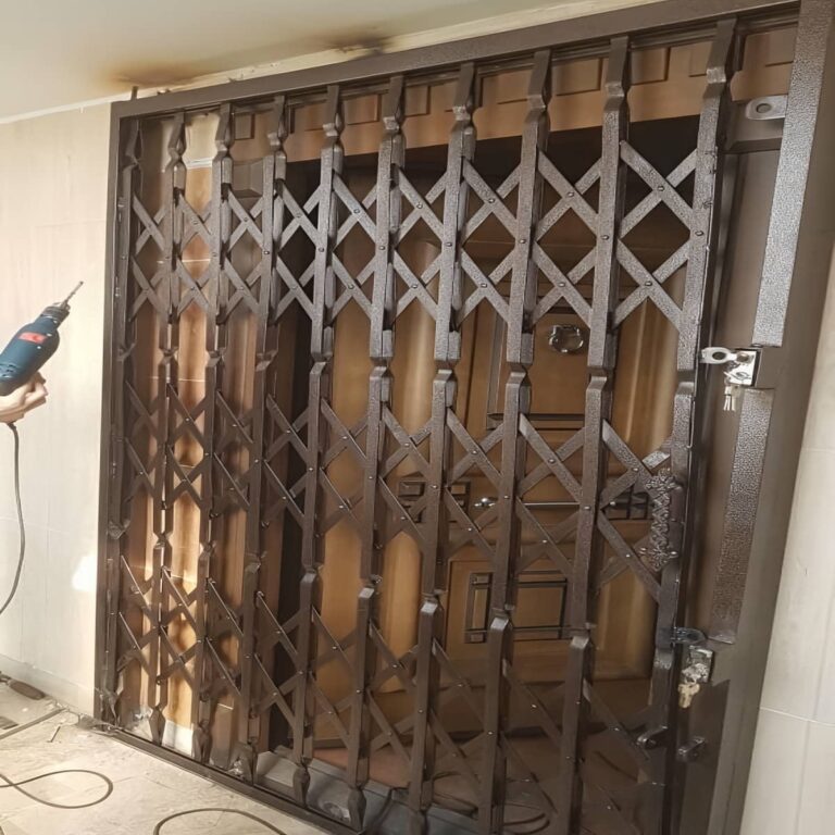 حفاظ متحرک فلزی ورودی ساختمان مشهد حفاظ متحرک فلزی ورودی ساختمان مشهد