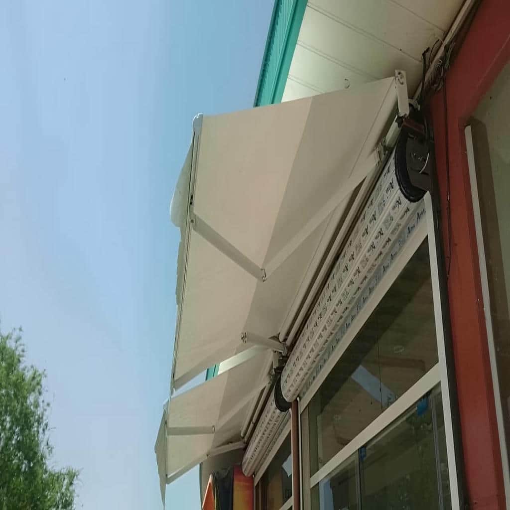 مدل فول باکس اقتصادی برای تراس سایه دار