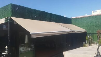 سایبان تراس ایرانی با پوشش روشن در مشهد