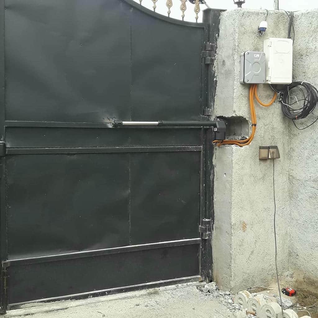 نمونه اجرای جک پارکینگی ساختمان نوساز