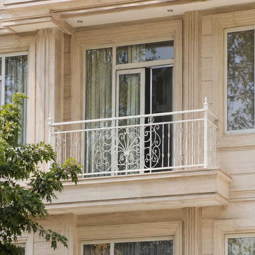 نرده بالکن فلزی مدرن در مشهد